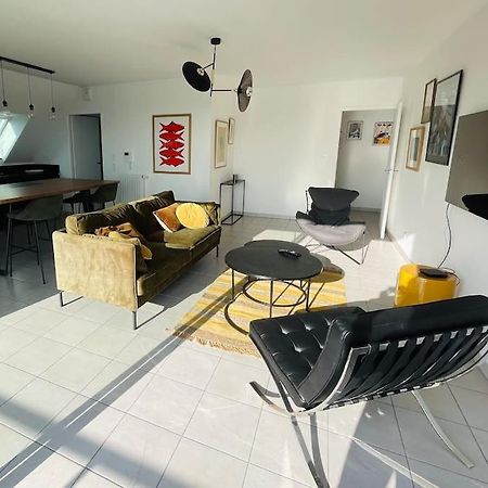 Appartement Lumineux Et Spacieux, Terrasse Et Parking Prive 콩카르노 외부 사진