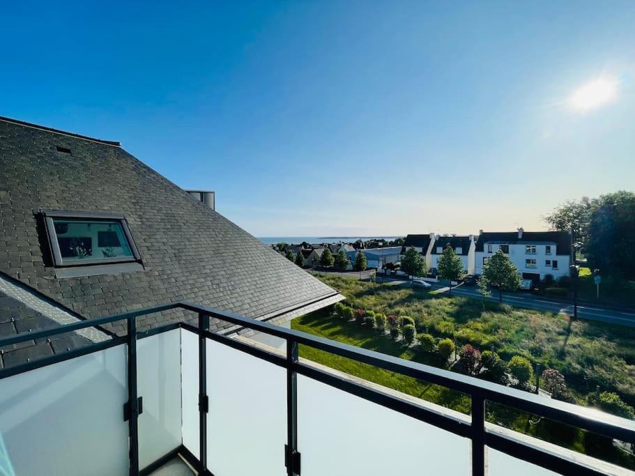Appartement Lumineux Et Spacieux, Terrasse Et Parking Prive 콩카르노 외부 사진